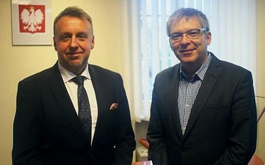 Już następnego dnia po objęciu urzędu wiceminister Dariusz Rogowski (z lewej) zaprosił na rozmowę Pa