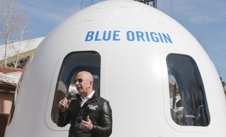28 mln dolarów za bilet w kosmos z Bezosem