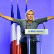 Wśród wyborców w wieku 35–49 lat Le Pen ma takie samo poparcie (43 proc.) jak Macron.