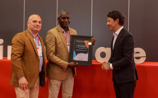 Paweł Klimek, członek zarządu Biostra Solutions, prof. Jean Diatta  - Współzałożyciel, Dyrektor ds. 