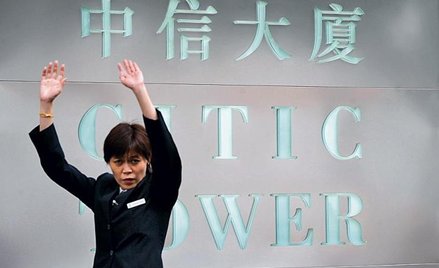 Citic Pacific mógł stracić na ryzykownych opcjach finansowych nawet 1,9 mld dol. Na zdjęciu: ochroni