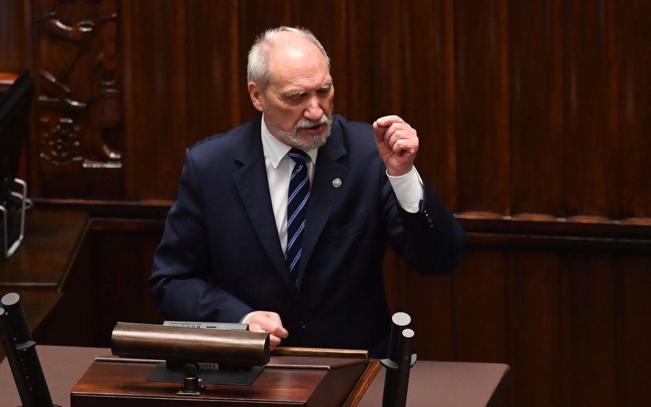 Poseł PiS Antoni Macierewicz