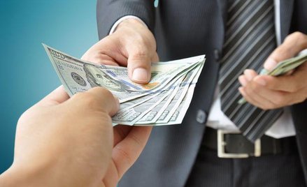 Kształtowanie wynagrodzenia członków zarządu spółek z udziałem jednostek samorządu terytorialnego