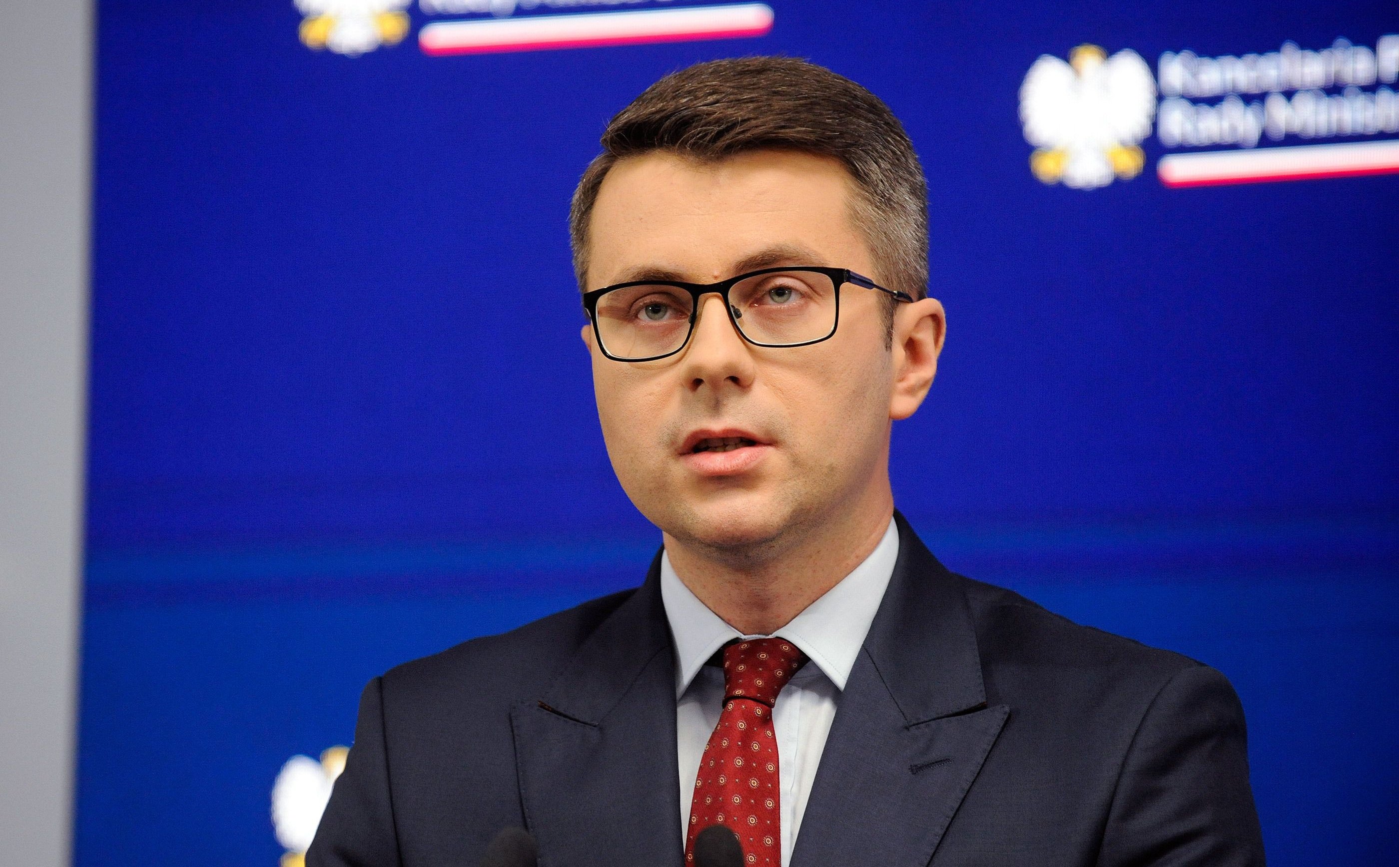 Czym jest „suwpolizacja PiS”? Europoseł Patola i Socjal wyjaśnia