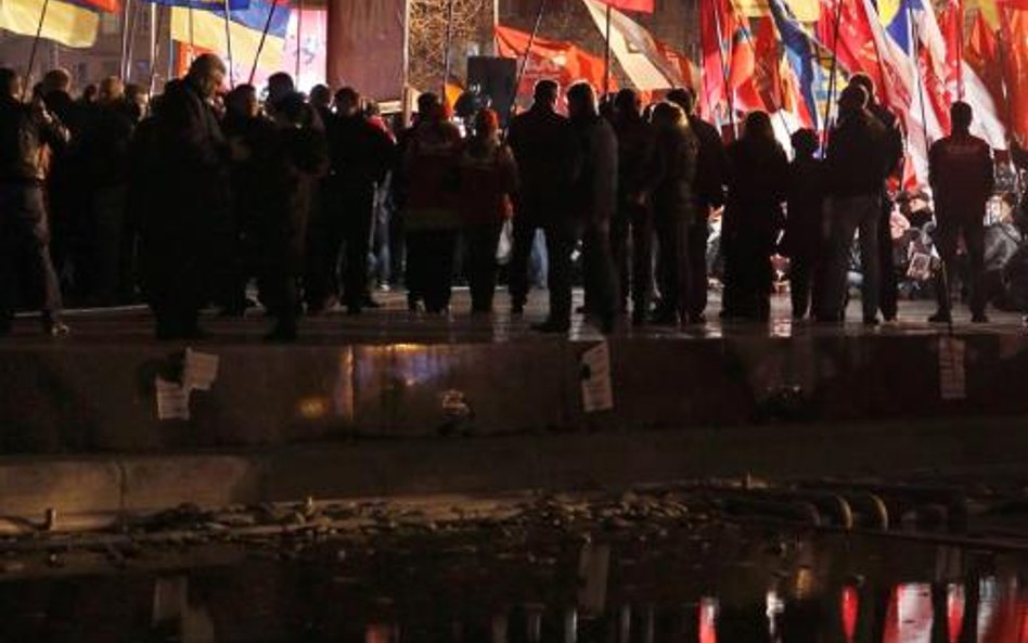 Ukraińska opozycja krytykuje fałszerstwa wyborcze. Na zdjęciu: demonstracja w Kijowie