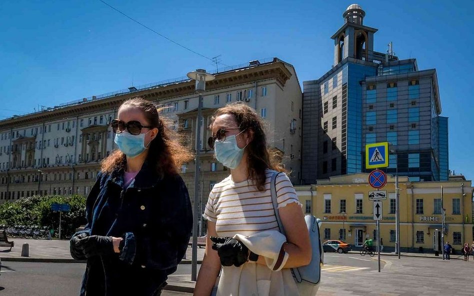 Rosja: Od tygodnia poniżej 8 tysięcy zakażeń na dobę