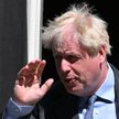 Boris Johnson (na zdjęciu), borykający się ze spadkiem popularności po aferach związanych z nielegal