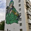Mural ze „Świętą Javelin” w Kijowie. Amerykańska wyrzutnia pocisków przeciwpancernych FGM-148, zwana