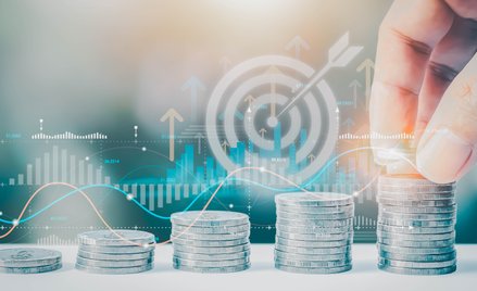 Spore zyski u zamożnych klientów, choć pokonać benczmarki było trudno