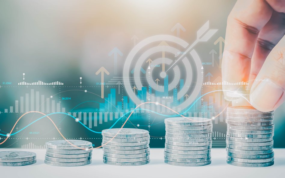 Spore zyski u zamożnych klientów, choć pokonać benczmarki było trudno