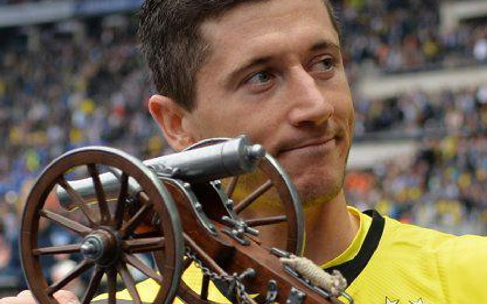 Robert Lewandowski i jego armata