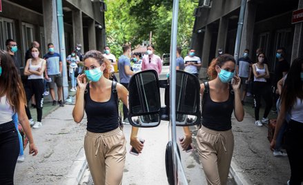 Koronawirus: UE usunie Serbię i Czarnogórę z listy bezpiecznych państw