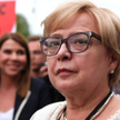Konstytucja określa długość kadencji wielu organów władzy. W niektórych opisane są okoliczności „skr