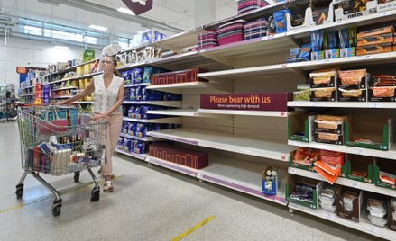 The Guardian: Kolejne produkty nie docierają do sklepów