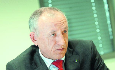 Prezes Ciechu Ryszard Kunicki dostał konkretną ofertę na akcje PTU kierowanego przez Olgierda Jateln