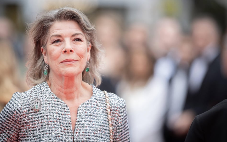 Księżniczka Karolina Hanowerska w wieku 64 lat przestała farbować włosy.