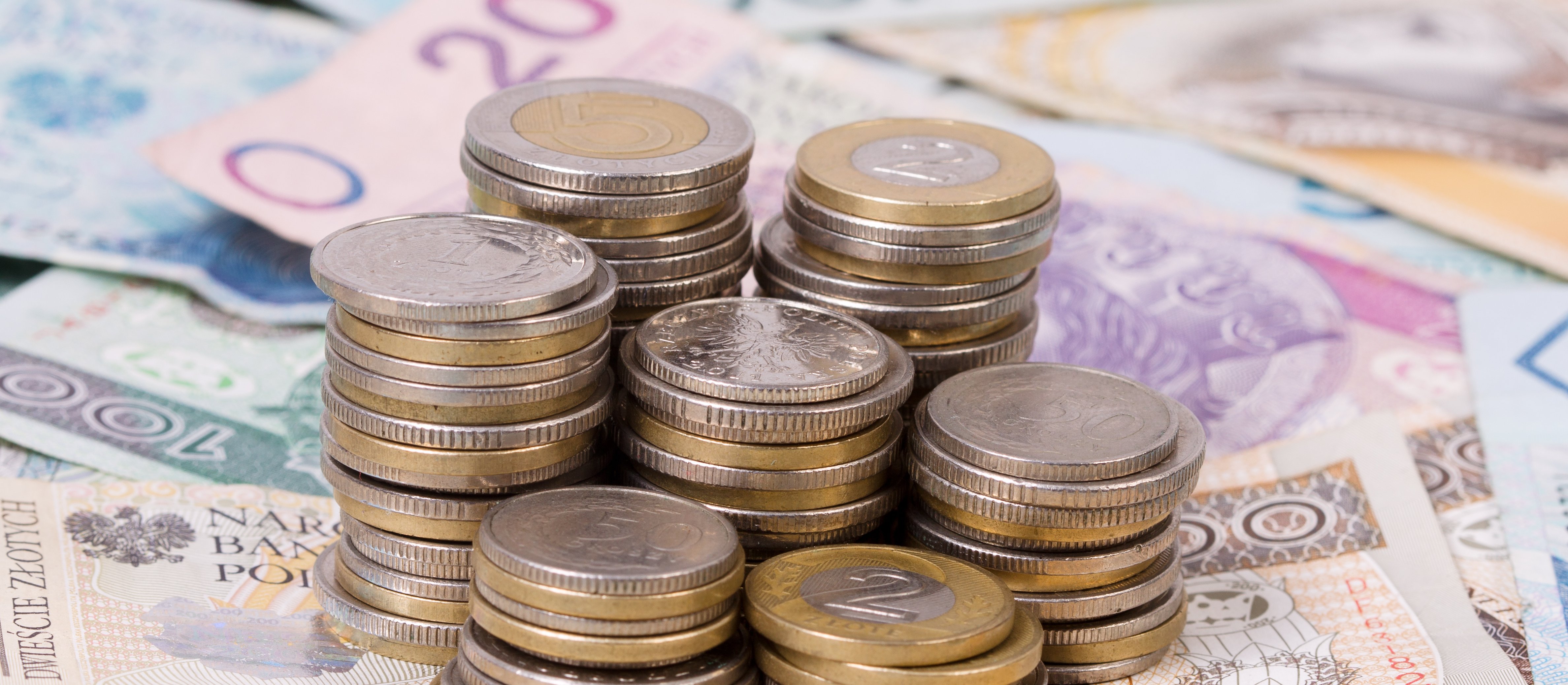 Efekt inflacji: Polacy oszczędzają częściej i bardziej świadomie