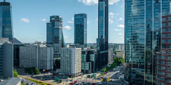 Wartość biurowców i centrów handlowych zależy teraz też od zgodności z regulacjami ESG