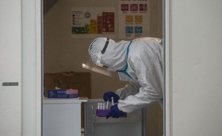 PILNE. Czechy: Już niemal 15 tys. zakażeń koronawirusem na dobę