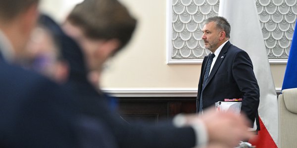 „Łamanie kręgosłupów” prokuratorom i nieprędka reforma. Co z niezależnością prokuratury?