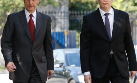 Zmiana warty w MON - opinie publicystów