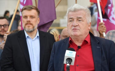 Piotr Ikonowicz (z prawej) i współprzewodniczący partii Razem Adrian Zandberg