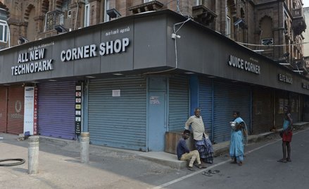 Koronawirus. Piąta doba z rekordowym przyrostem liczby zakażonych w Indiach