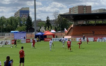 Angielski bramkarz interweniował po silnym strzale z dystansu