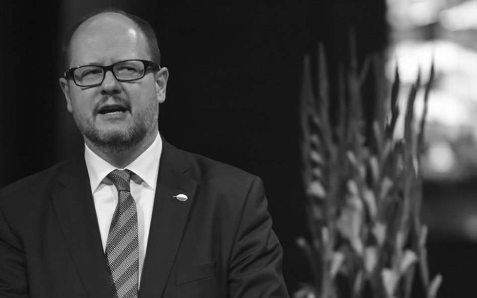 Internetowa księga kondolencyjna dla Adamowicza. Tysiące wpisów