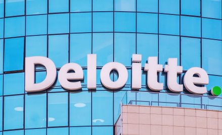 Dzisiejsze kłopoty Deloitte Audyt to ważne ostrzeżenie dla wszystkich uczestników rynku, do czego mo