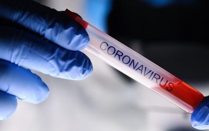 Wyścig po szczepionkę na COVID-19 nabiera tempa