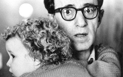 Woody Allen jest oskarżany o molestowanie swojej córki Dylan Farrow, gdy ta miała zaledwie siedem la