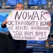 Na pierwszym planie Jekaterina Andriejewa, od 24 lat prowadząca program „Wremia”, za nią Marina Owsi