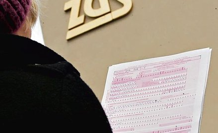 Wypłatę podwyższenia trzeba wykazać w raportach i deklaracji