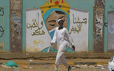 Sudan: "Tak" dla alkoholu, "nie" dla obrzezania kobiet