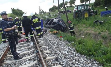 Zdjęcia z miejsca czerwcowego wypadku, w którym zginęła dwójka dzieci
