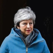 Brytyjska premier Theresa May chce się poświęcić dla umowy brexitowej. Nie bije to silnie w funta.
