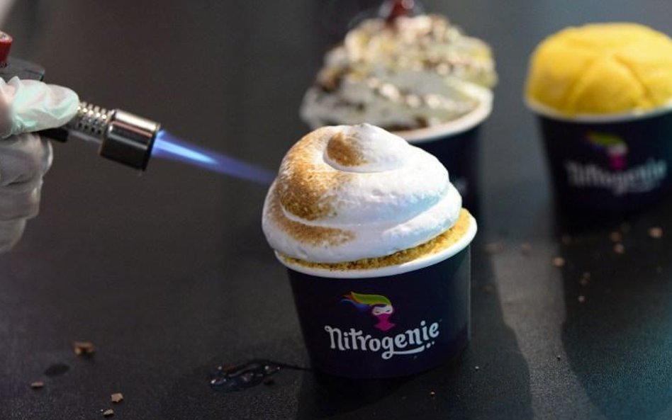 Lodziarnia "moleklularna" Nitrogenie w Paryżu