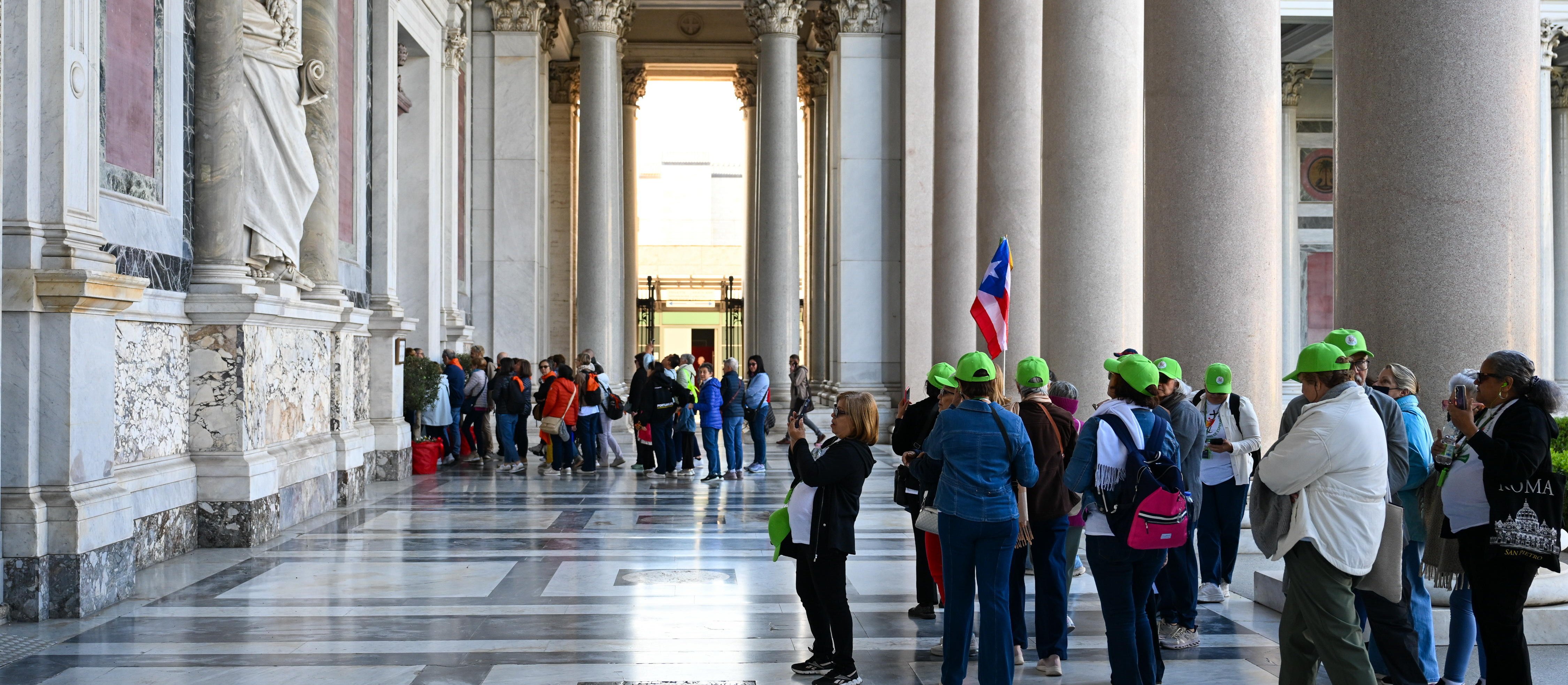 Rekordowy rok w turystyce włoskiej. Rzym zamyka Drzwi Święte, Mediolan otwiera igrzyska