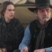 Hilary Swank i Tommy Lee Jones w „Eskorcie”. Od piątku w kinach