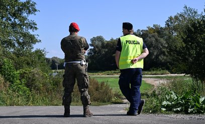 O znalezieniu drona poinformowano policję i Żandarmerię Wojskową (fot. ilustracyjna)