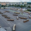 Zakupy w strategicznym segmencie autobusów miejskich skurczyły się w 2021 r. o 16,3 proc.  Za to do 