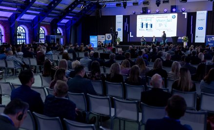 Branże leasingowa i ubezpieczeniowa liczą na dobre lata w polskiej gospodarce