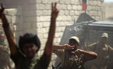 Miejscowość Ajazija pod Tal Afar. Radość irackiego żołnierza.