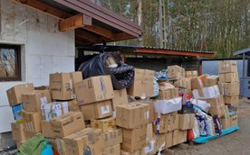 Łącznie zebrano niemal 2,4 tony darów, nie wliczając dwóch palet zebranych przez Centrum Ursynów.