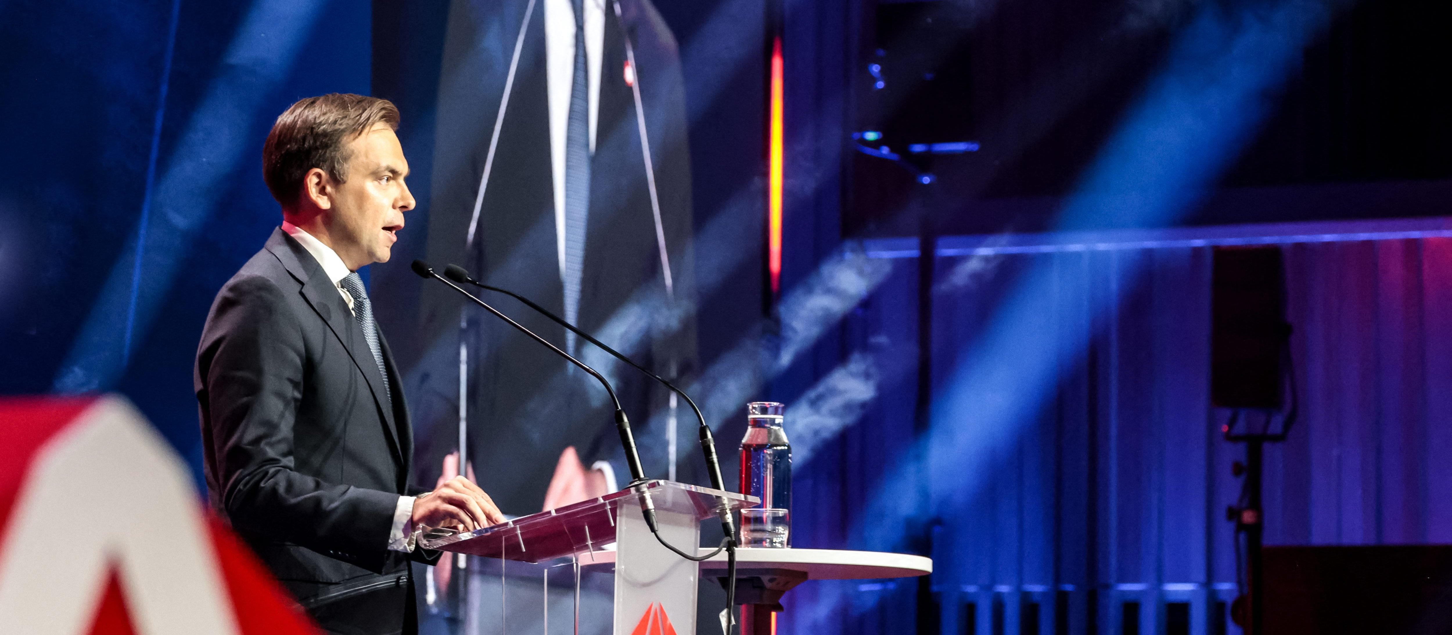 Pieniądze to nie wszystko. Eksperci punktują plan Domańskiego