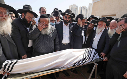Środowy pogrzeb Awiszaja Jehezkela, jednego z pięciu zabitych poprzedniego dnia przez palestyńskiego