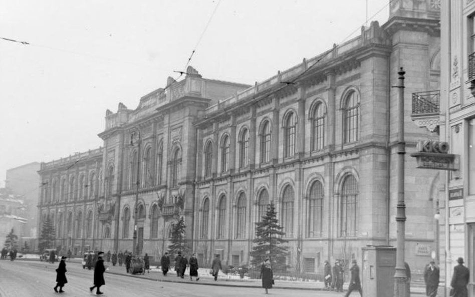Gmach oddziału Banku Emisyjnego przy ulicy Bielańskiej w Warszawie