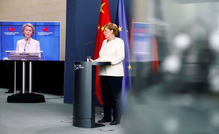 Merkel chce przyjąć w Niemczech 1500 uchodźców z Lesbos