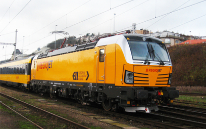 Czeski przewoźnik kolejowy chce połączyć Warszawę z Brukselą